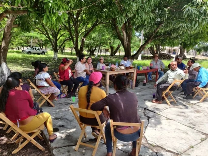 Co-op members in Chiapa, Mexico holding a meeting